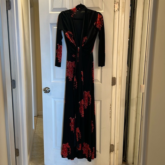 Long Beautiful Black and Red Dress - Picture 1 of 9